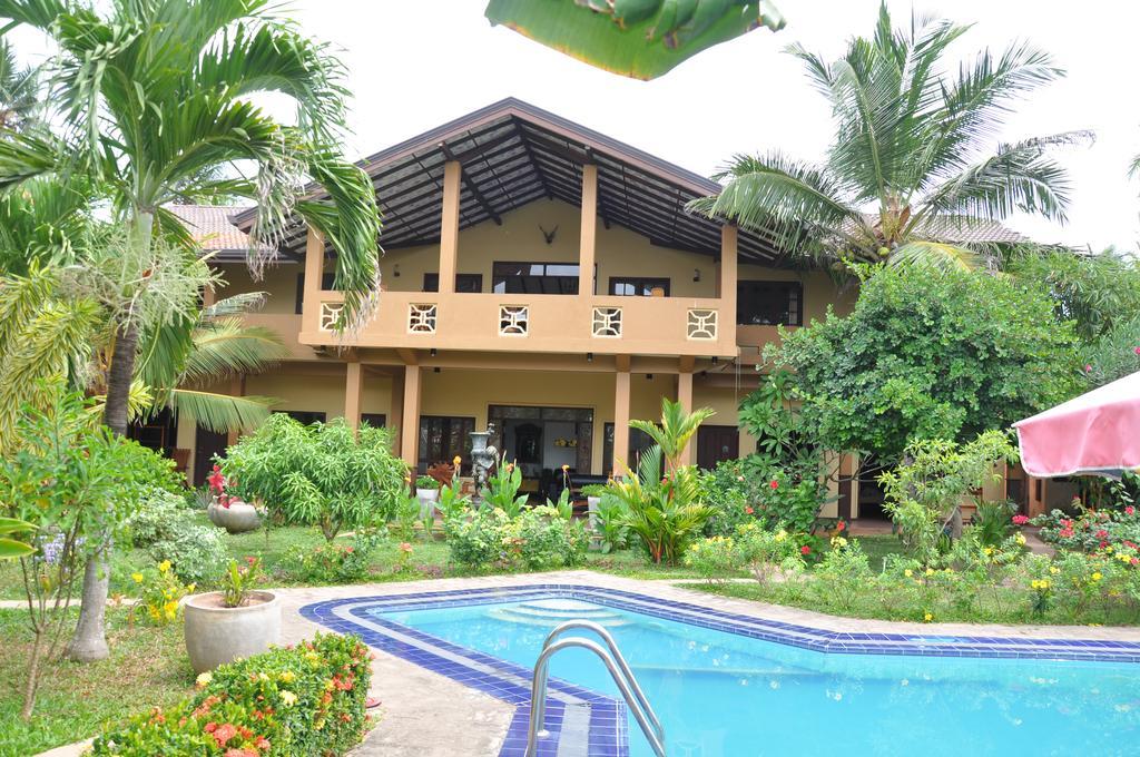 Solomon Beach Hotel مارافِلا المظهر الخارجي الصورة